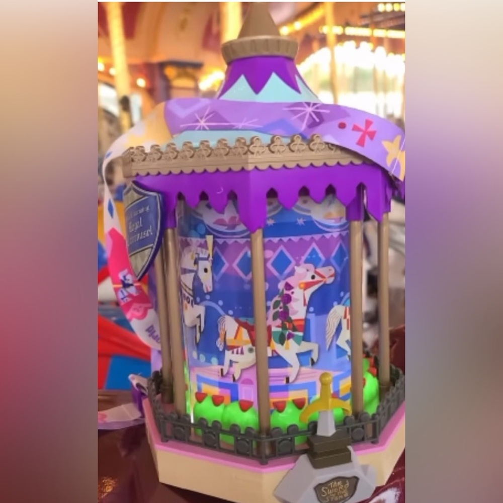 Walt Disney World Light up Musical Carousel 
Popcorn Bucket
